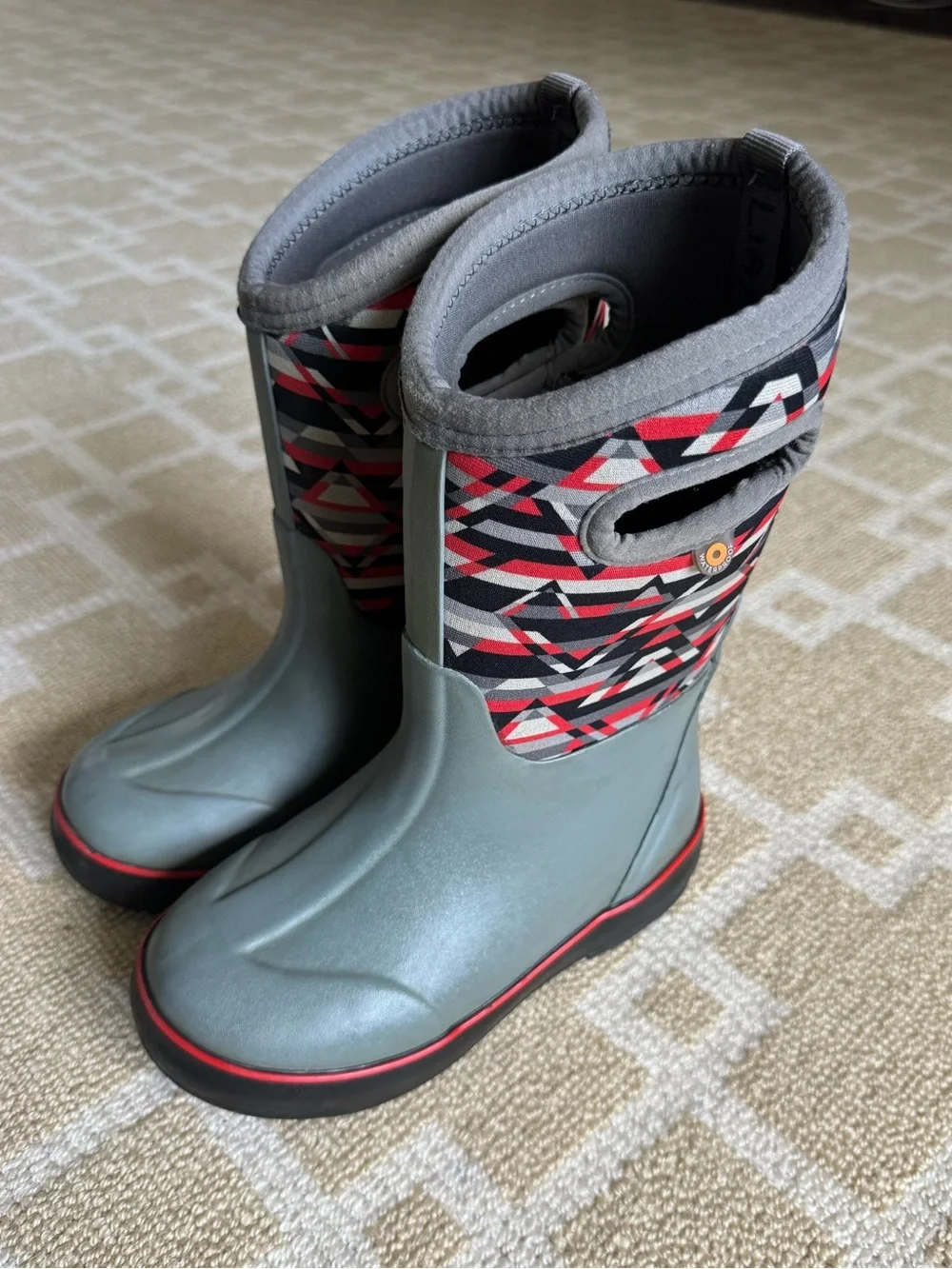 BOGS Classic II Mid Geometric Waterproof Insulated Boots Gray Red Kids 13